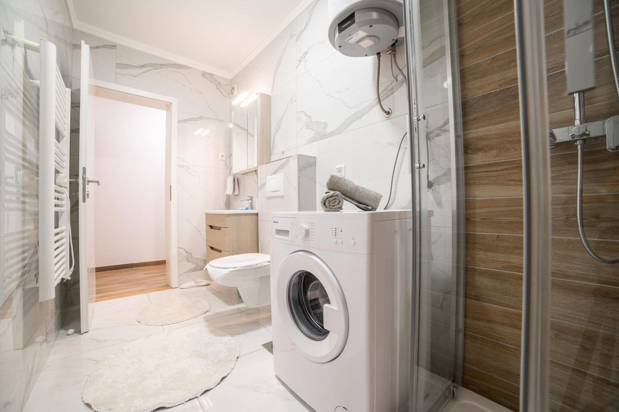 Apartment Vila Idila Tuzla Buitenkant foto